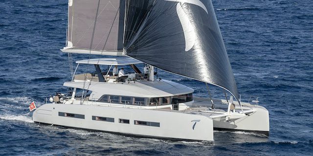 Sailing catamaran Thunderbolt in Costa Rica